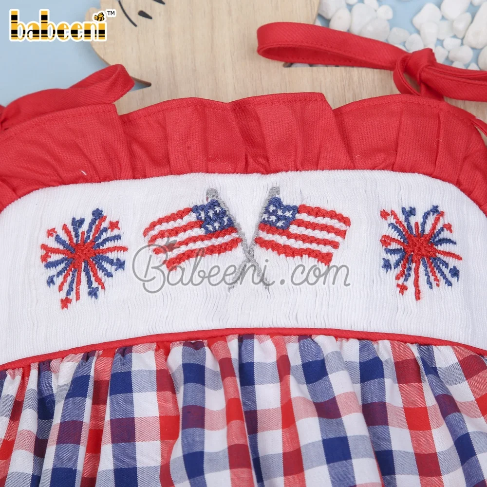 American 4th of July smocked pattern girl bubble romper ODM OEM wholesale smocked children clothing baby girl clothes- BB2982
