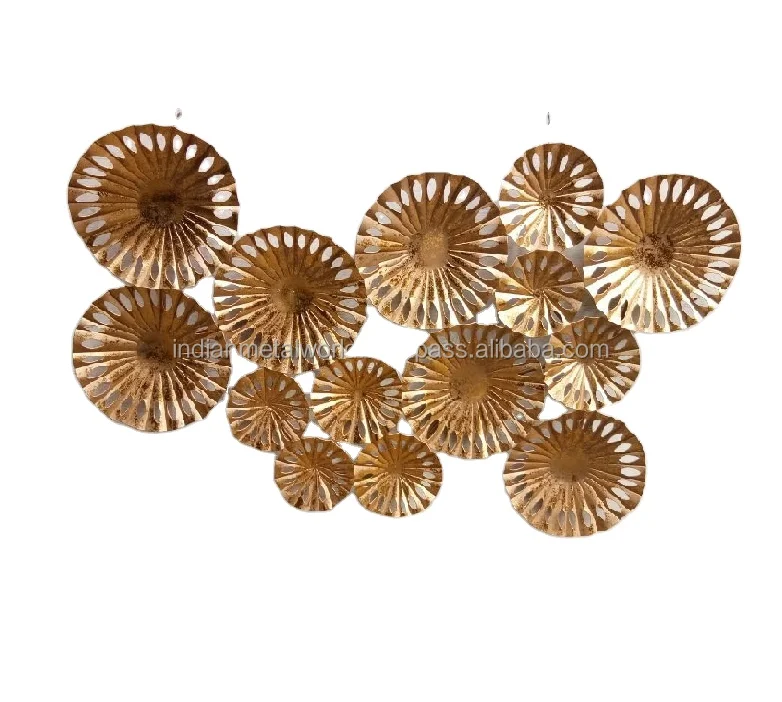 New Design Golden Metal Wall Hanging Sun Wall Art decoration For Living room Hot Sale 2021