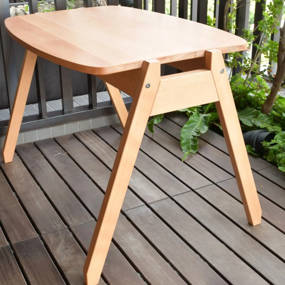 Высококачественная Детская Деревянный стол деревянные стулья