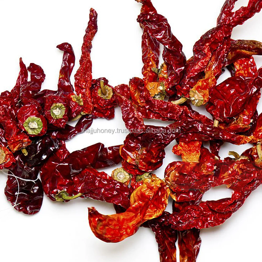 Crushed Flaky Capsaicin-rich   Byadgi Red Chilli with out stem Rich Flavor Suitable for those who prefer less spicy food.