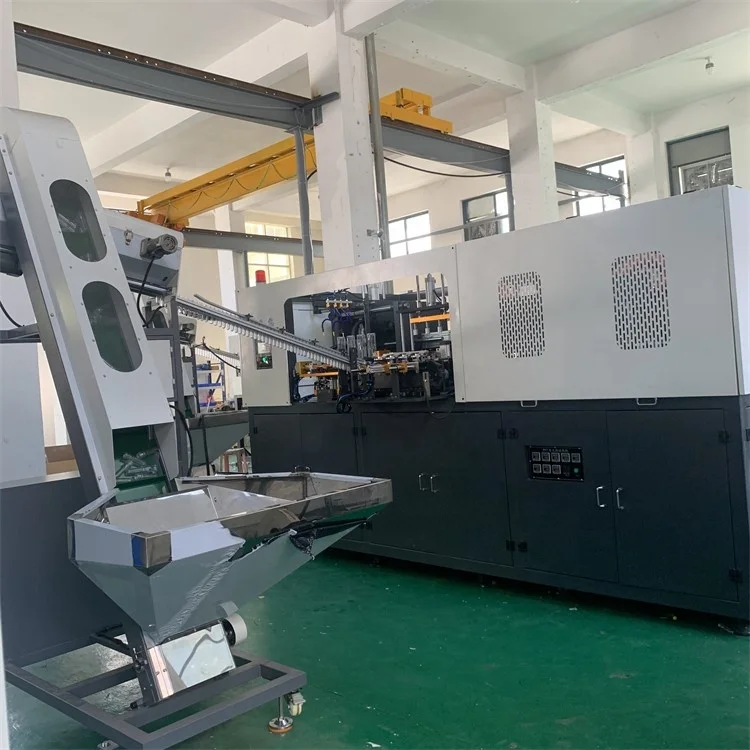 Automatic Blow Molding Machine 4 Cavity Automatic Pet Blowing Machine