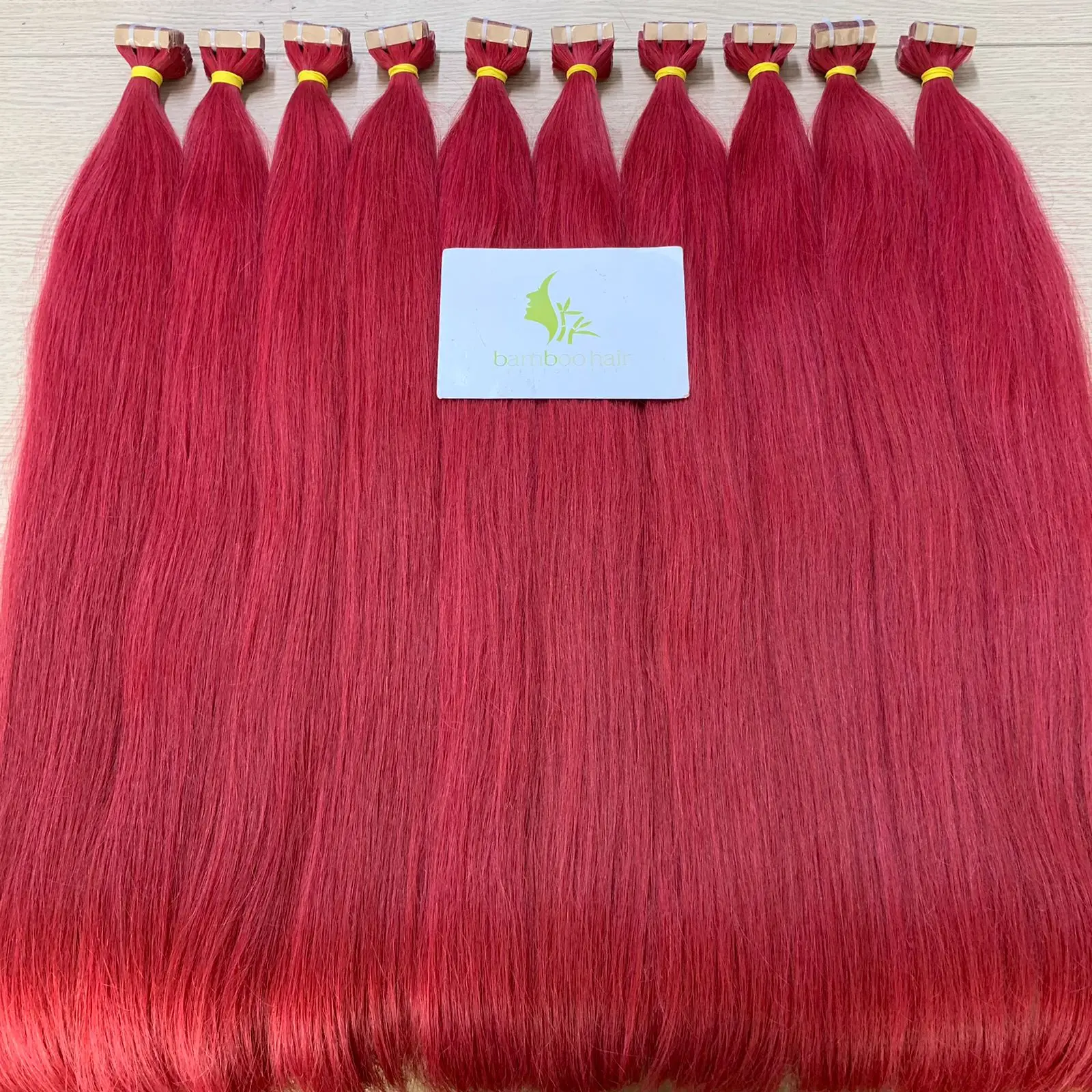 Wholesale Price Remy Vietnamese Human Hair Transparent Lace Frontal Wig Glueless Bone Straight  HD Lace Front Wigs For Black