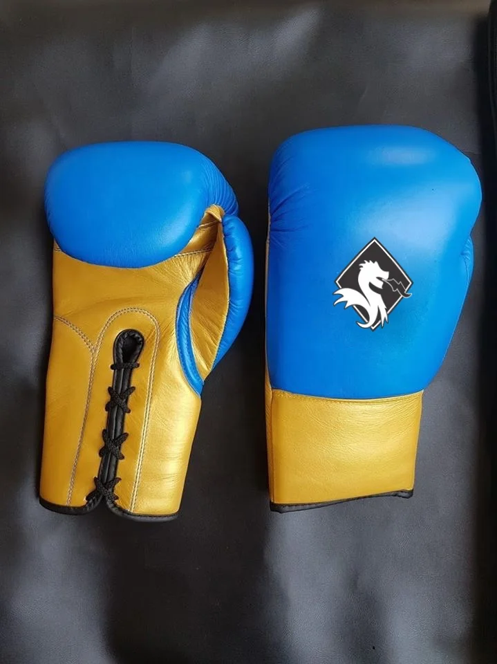 Боксерские перчатки из искусственной кожи 8 унций