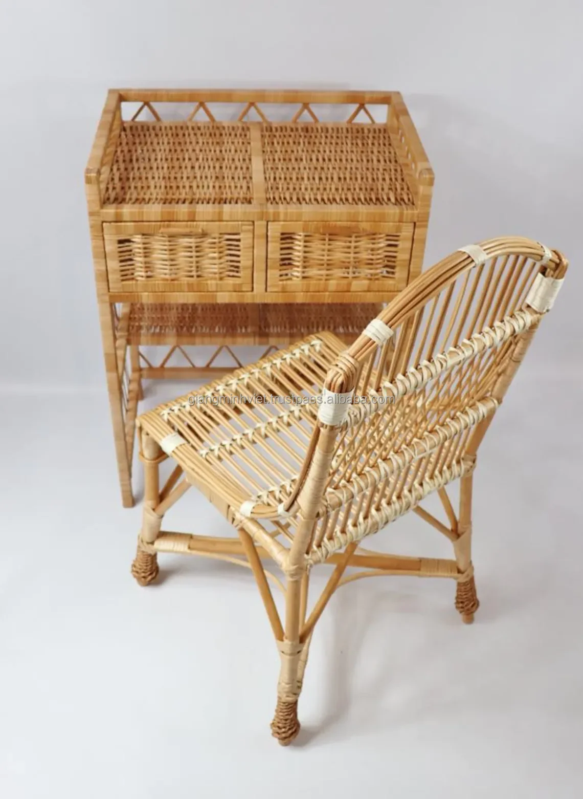 High quality comfortable natural outdoor garden living room rattan chair made in Vietnam For Hotel Chairs