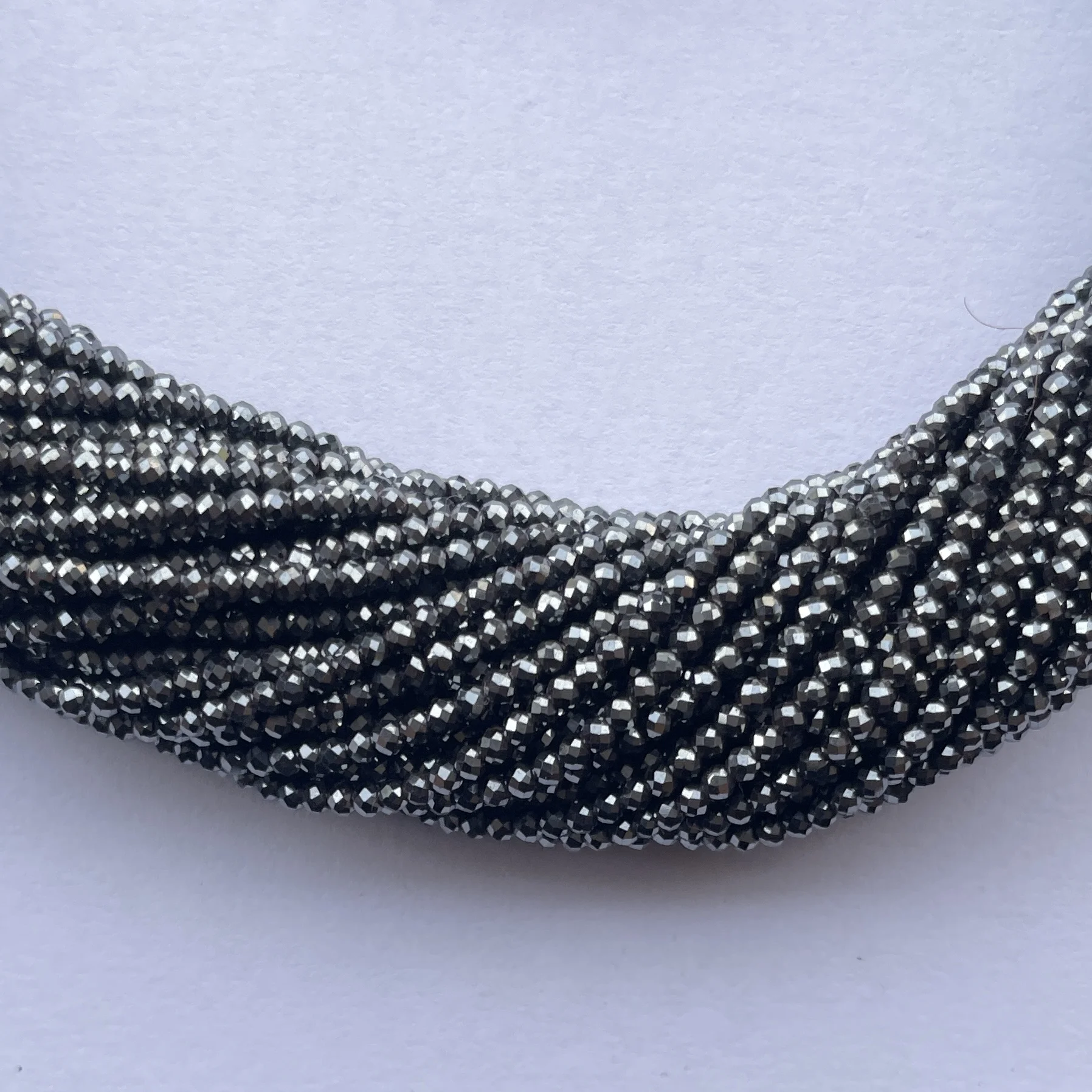 2 мм 3 бусины из натурального микро гематита с гранями нитка драгоценных камней для ювелирных украшений от ИНДИЙСКОГО Производителя