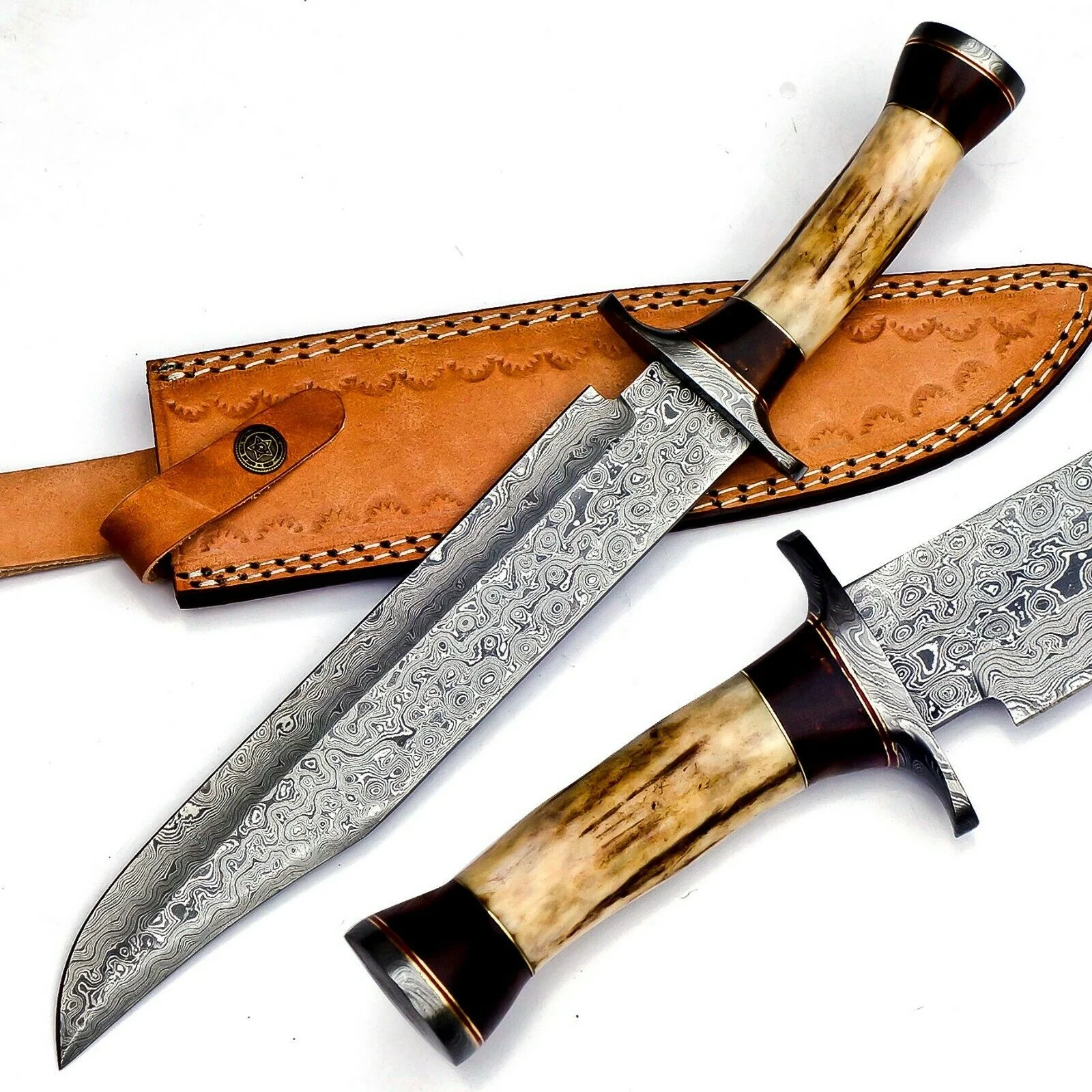 Custom Hammer Forged Damascus Steel Bowie Knife