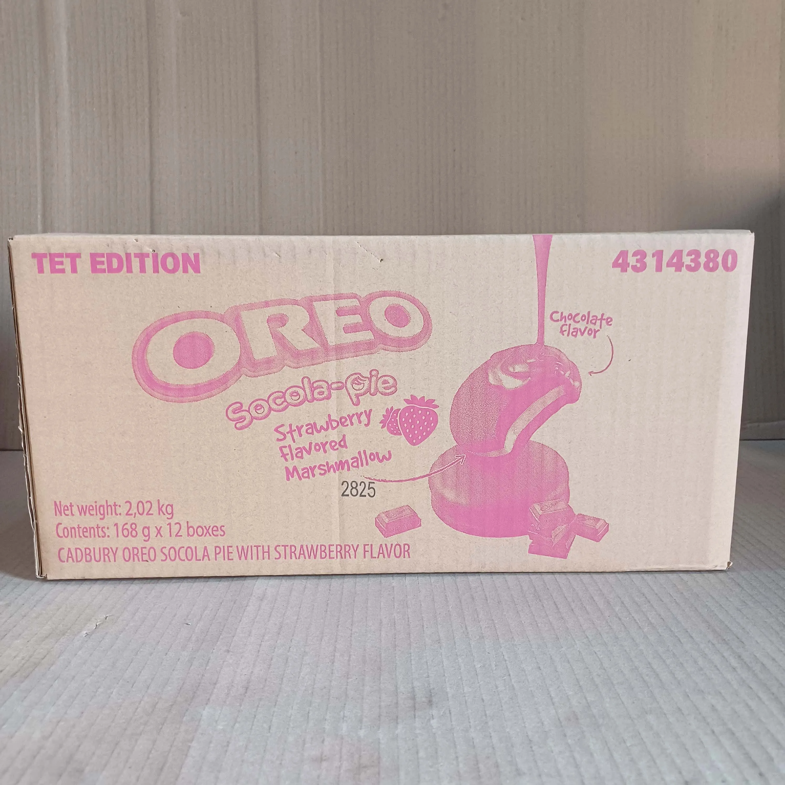 Оптовая продажа Ooreo Chocopie клубничный шоколадный пирог 168 г/вьетнамские кондитерские изделия дешевая цена для Орео Кэдбери