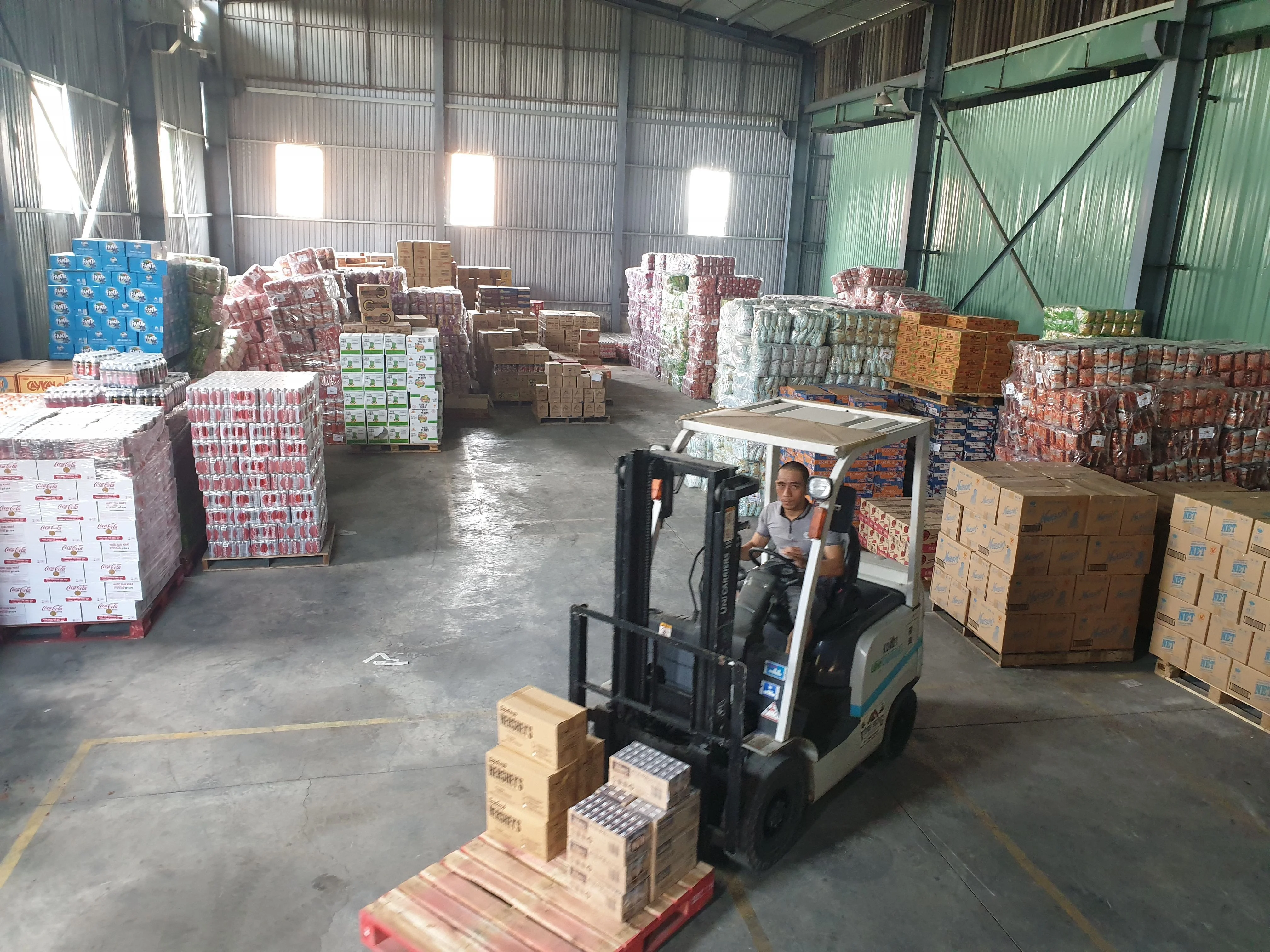 Wholesale Duck Bathroom Cleaner Pro 900ml, Household Detergent  Cleaner Liquid Toilet cleaning