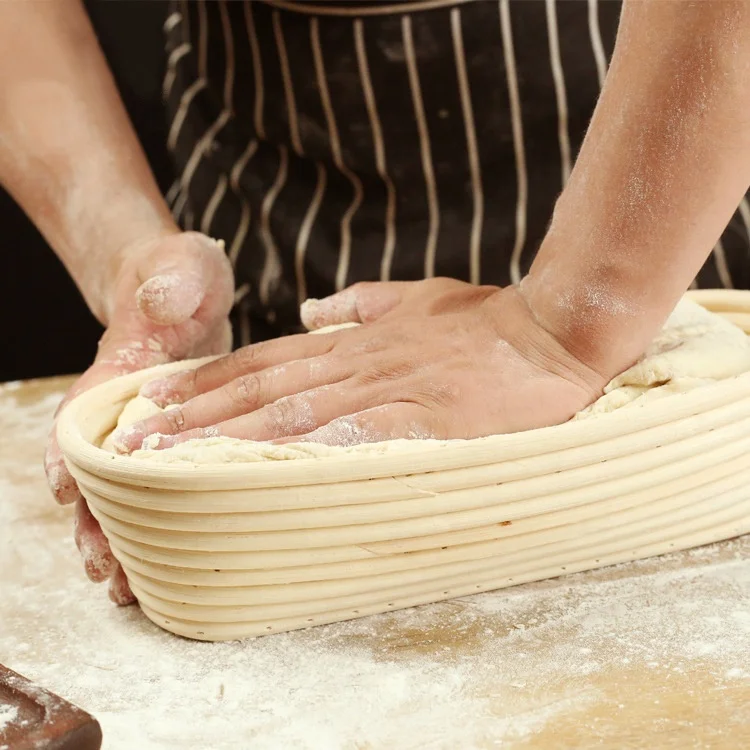 Wholesale bannetons Customized Unbleached baguette Rattan 10 inch 25x15x8cm bannetons