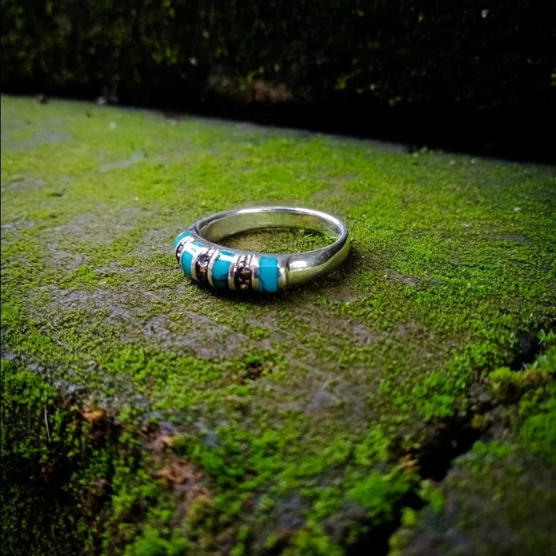 NY-R043- Silver And Resin Inlay Custom Jewelry Sterling Silver Women Fashion Ring