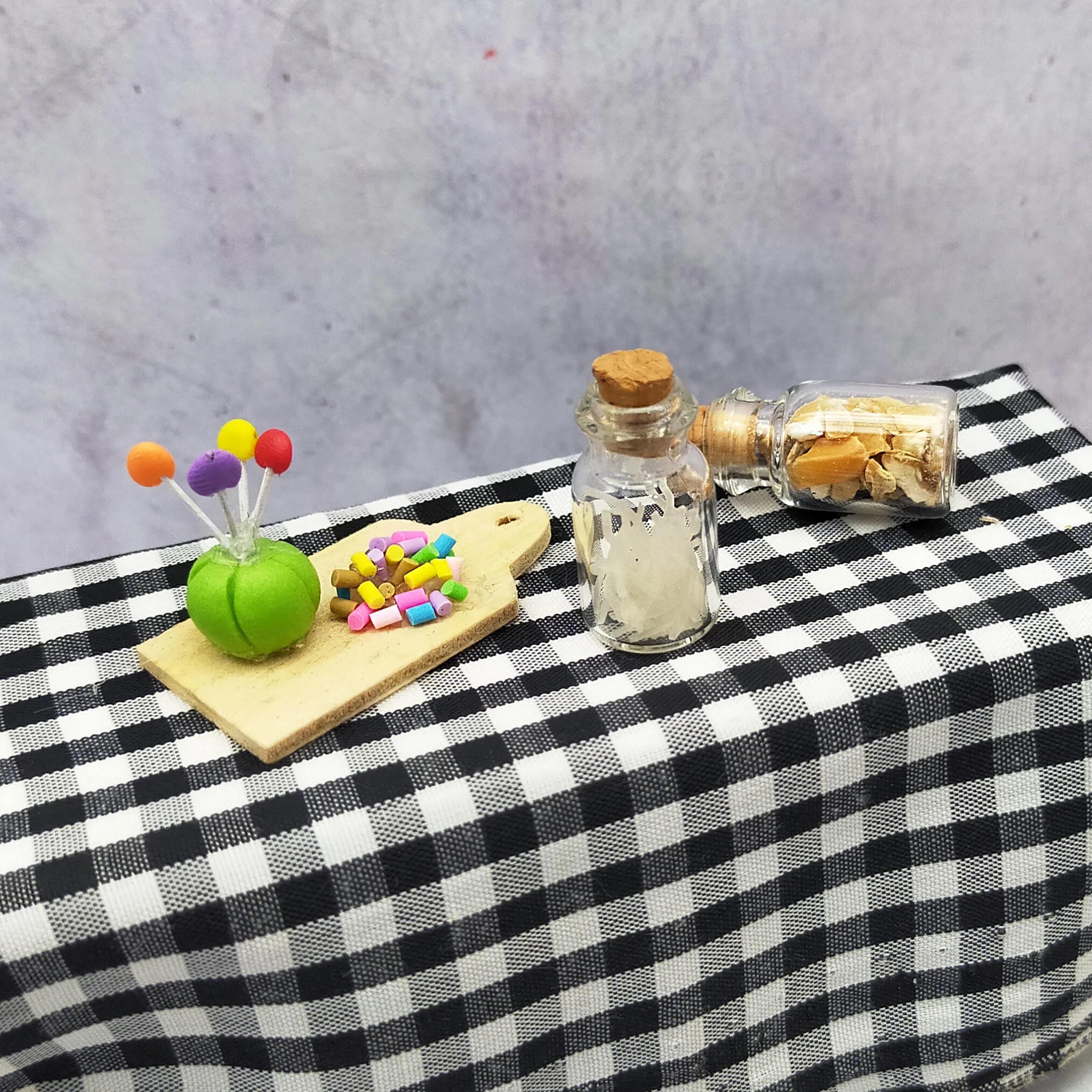 Miniature Dollhouse 1:12 Halloween Magical Candy Lollipop Donuts