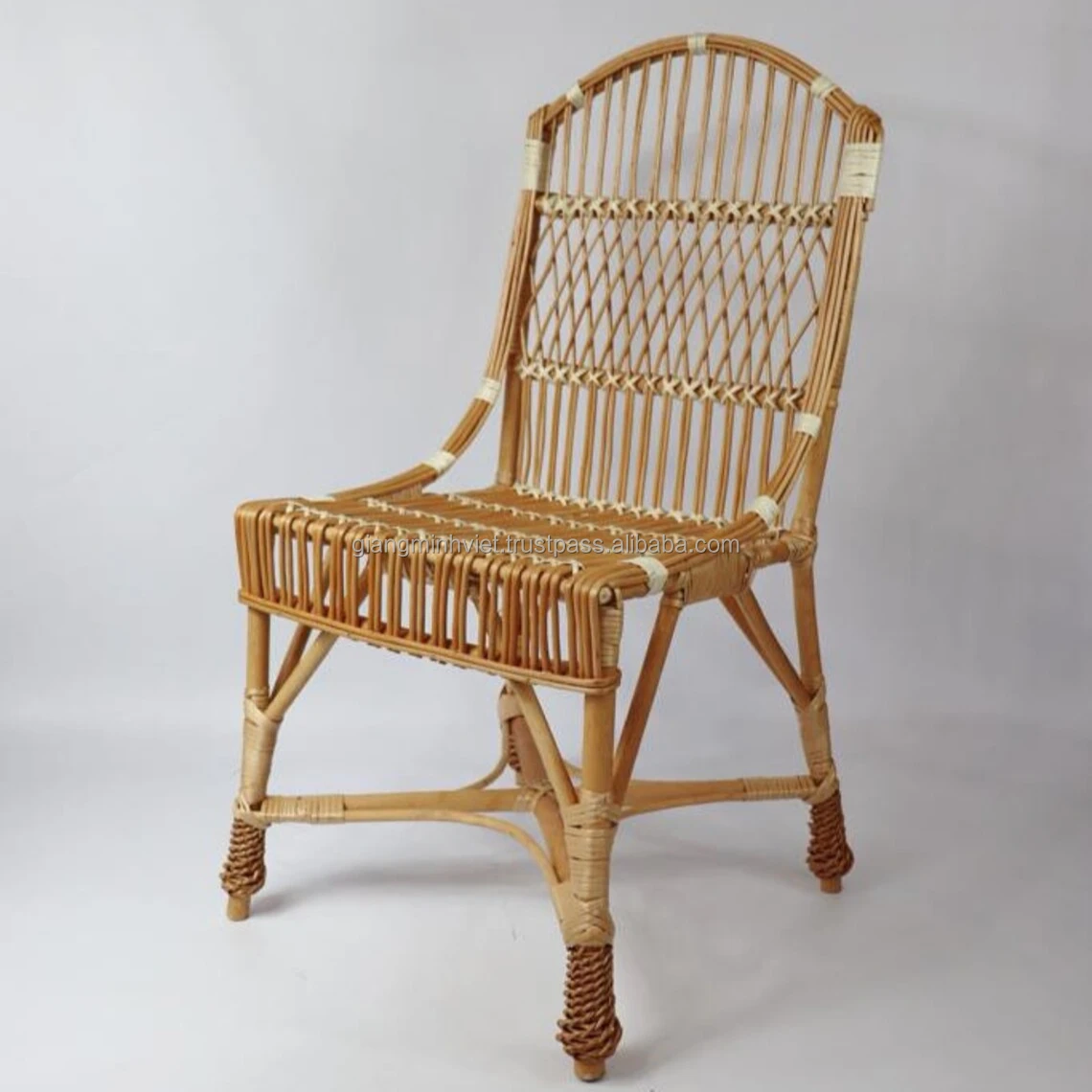 High quality comfortable natural outdoor garden living room rattan chair made in Vietnam For Hotel Chairs