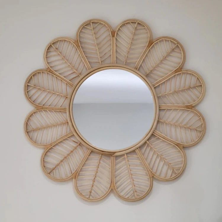 Adorable Design Rattan Mirror Hanging Wall Flower Shaped For Home Decoration In Any Space Handicraft