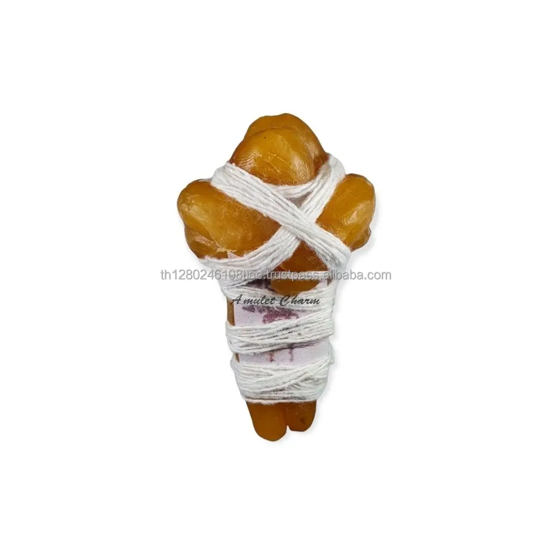 The doll tied the couple and cut off the adultery ancient thai amulets It is popular in asia