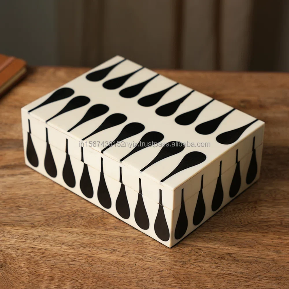 Resin inlaid jali design jewelry box black and white