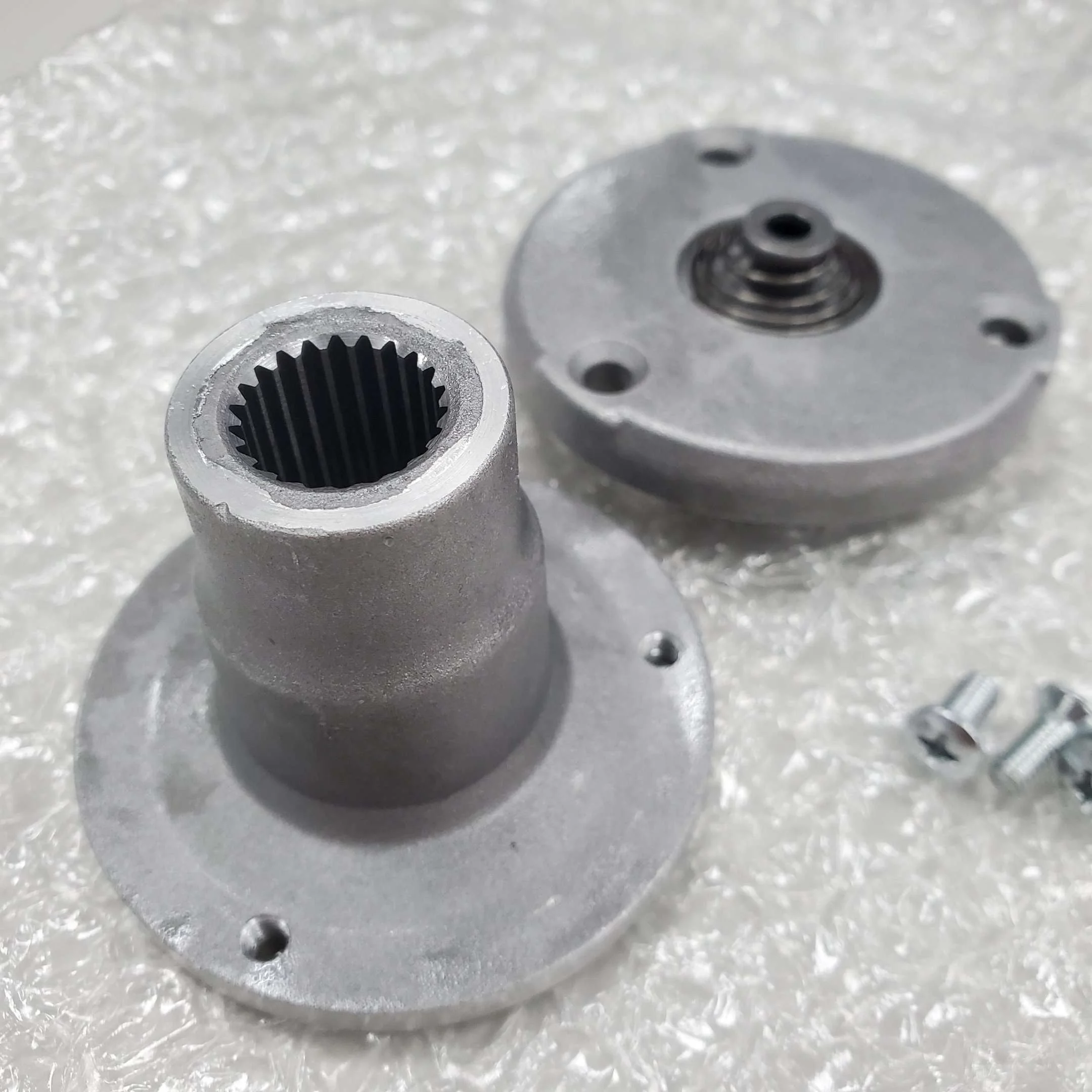 Масляный фильтр в сборе для SYM VF3i 185 ( 1543A-VF3-000-VN ), не подлинный