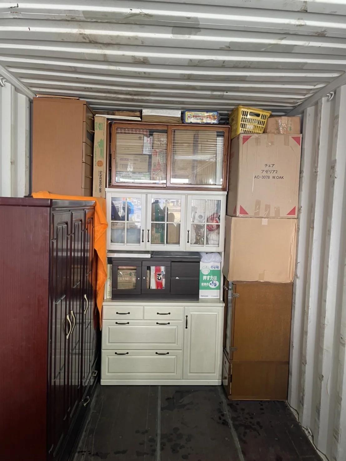 Taiwan Wholesale Used Furniture and Used Tableware, Used Ceramics Used Kitchenware for selling to Sir Lanka and Dubai