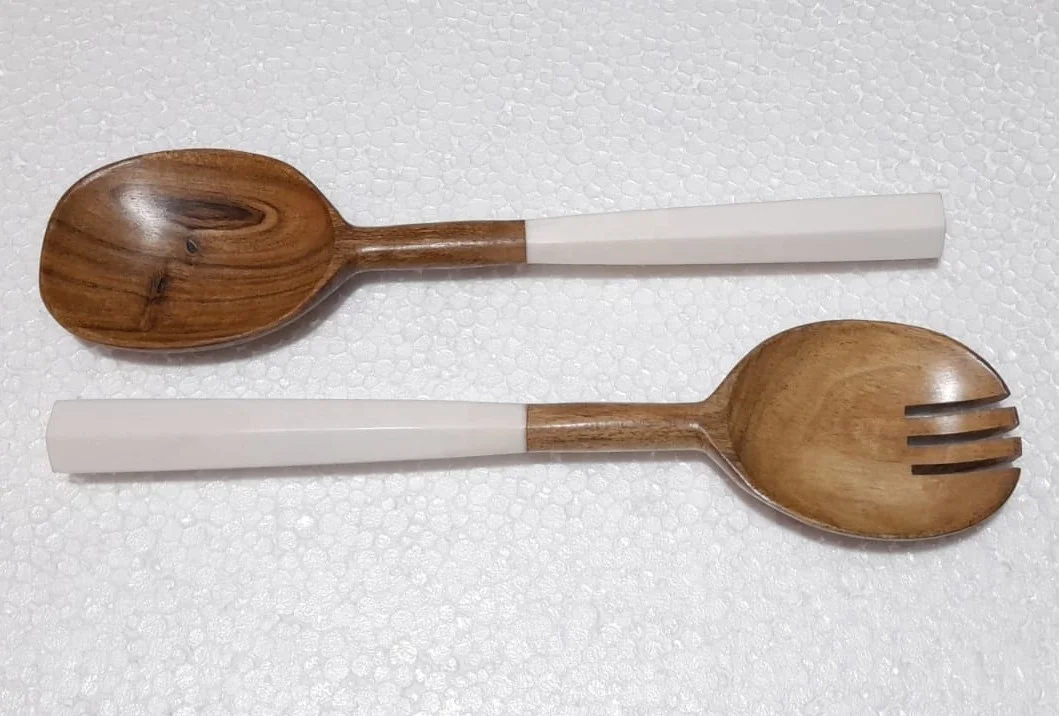 Best Quality Handmade  Acacia Wood and Resin Salad Server for Serving Salad Fruit
