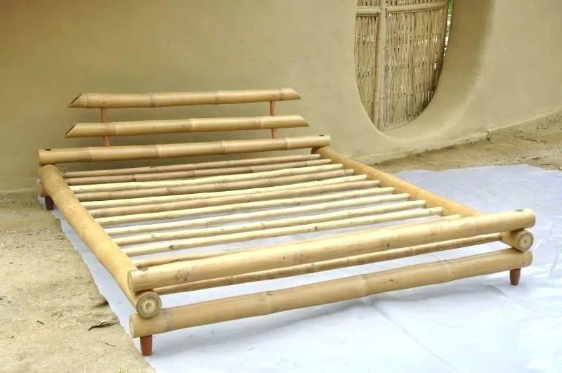 Dry bamboo furniture feels close to nature/ Ms. Thao