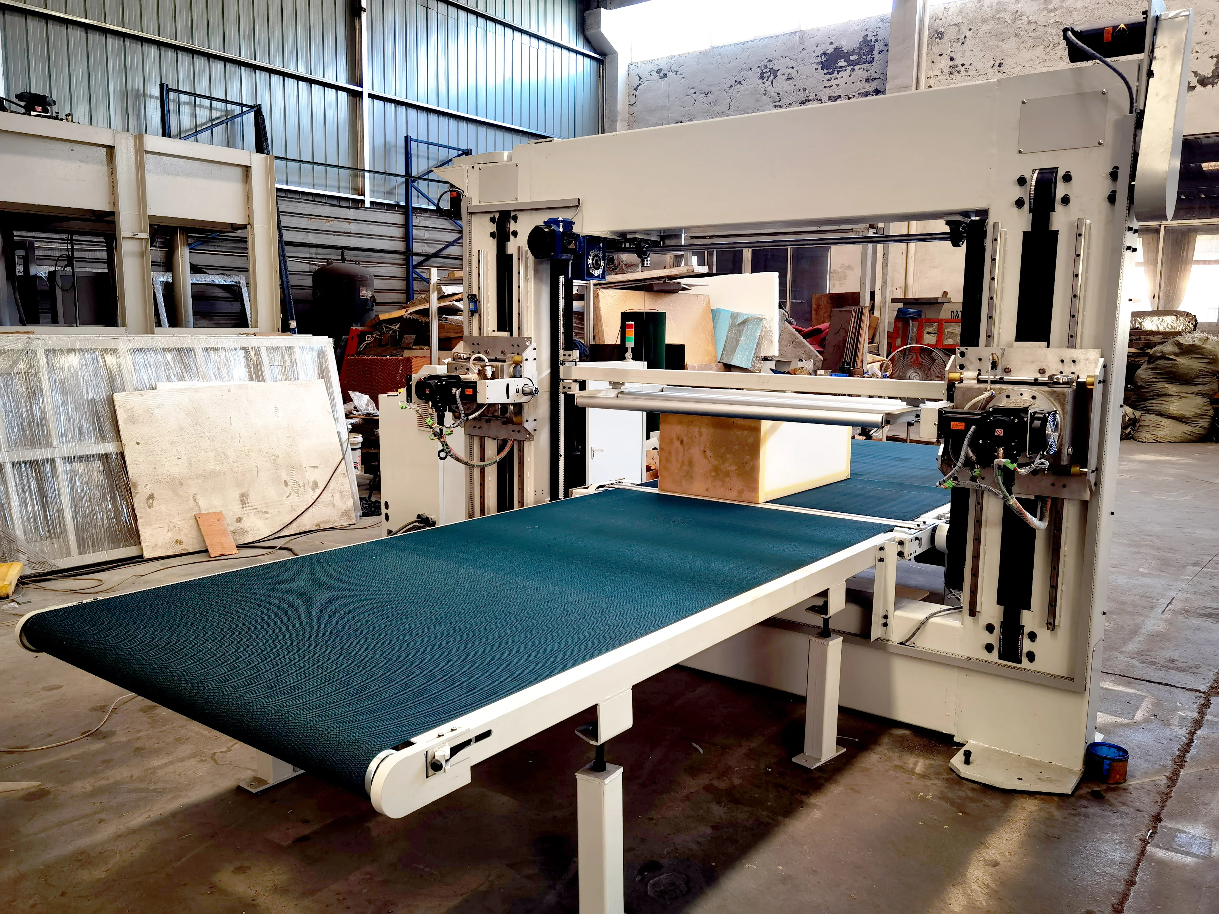 D&T Super September Offer CNC Oscillating Dual-Blade Cutting Machine for Soft Flexible Sponge Shape Cutting ODM acceptable