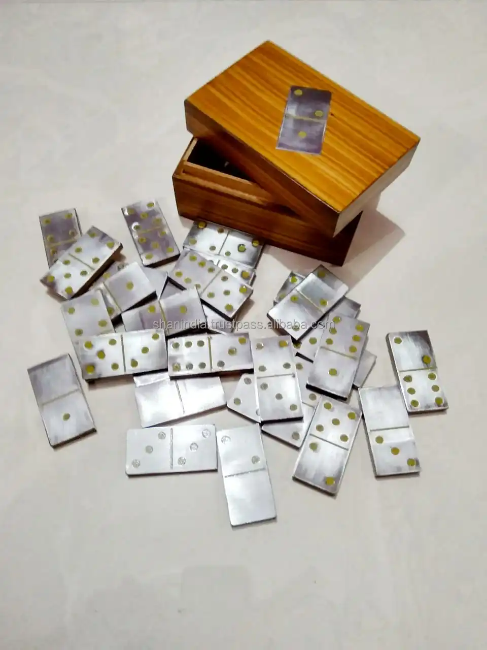 High quality handmade material normal size  modern resin domino games for homes