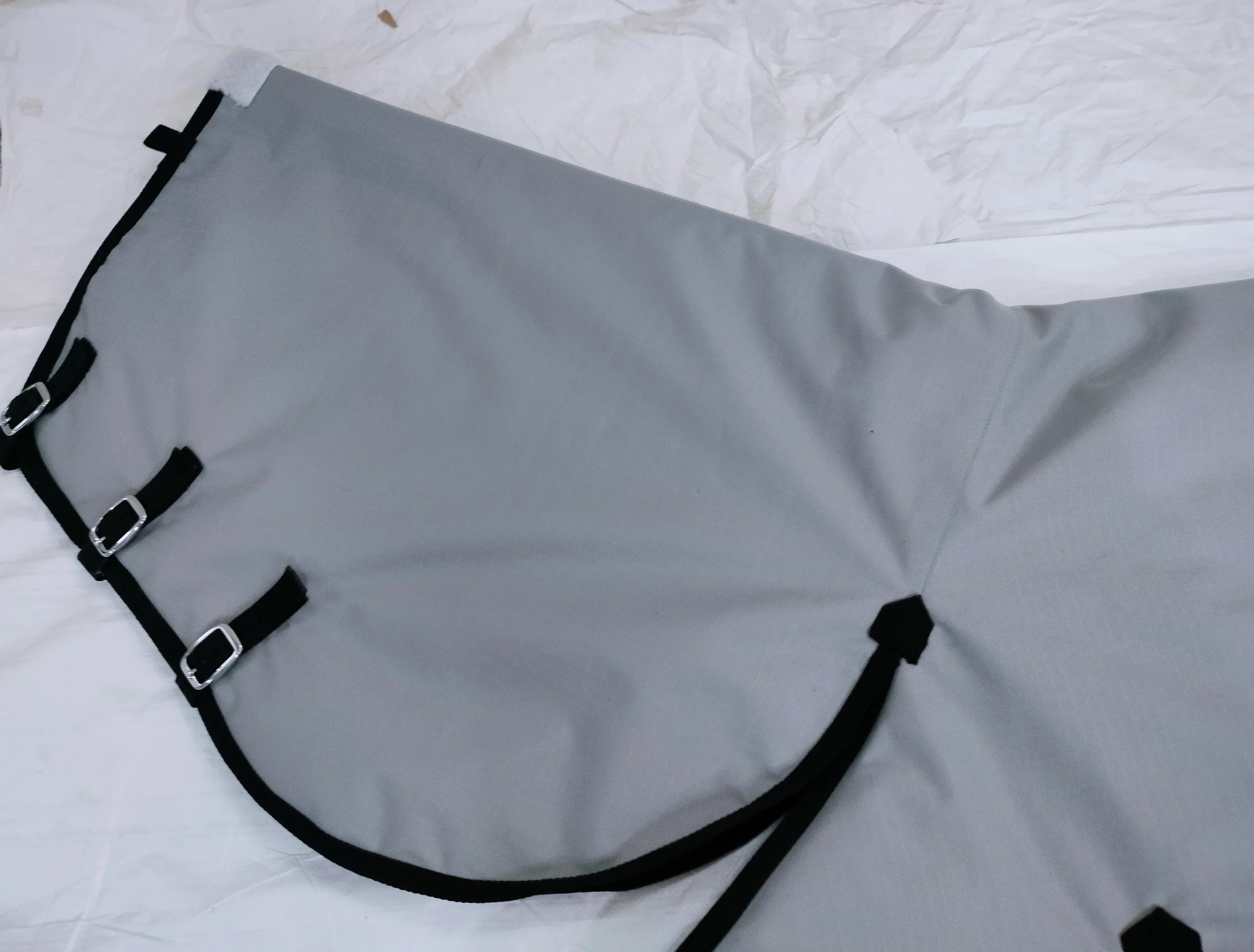 HIGH QUALITY WINTER HORSE BLANKET HIGH QUALITY 600/1200/1680 DENIER WATERPROOF FABRIC 300 GSM POLLYFILL ASSORTED COLORS