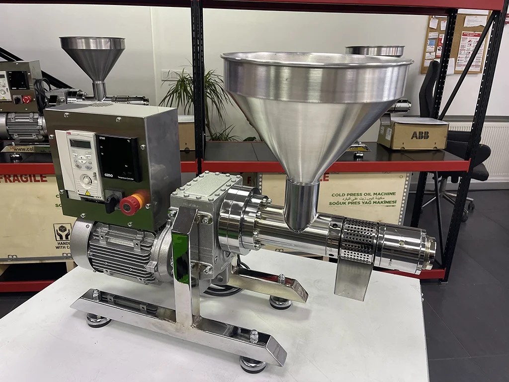 Cold Press Oil Machine For All Seeds Oil - Sesame, Hemp, Black Seed, Coconut and all seeds