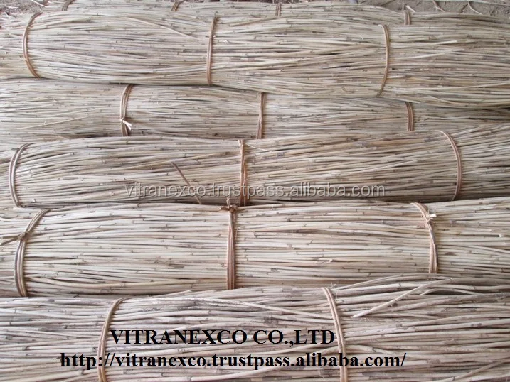 High Quality Natural Rattan Stake Factory Price round Pole made from Vietnamese Bamboo Raw Materials