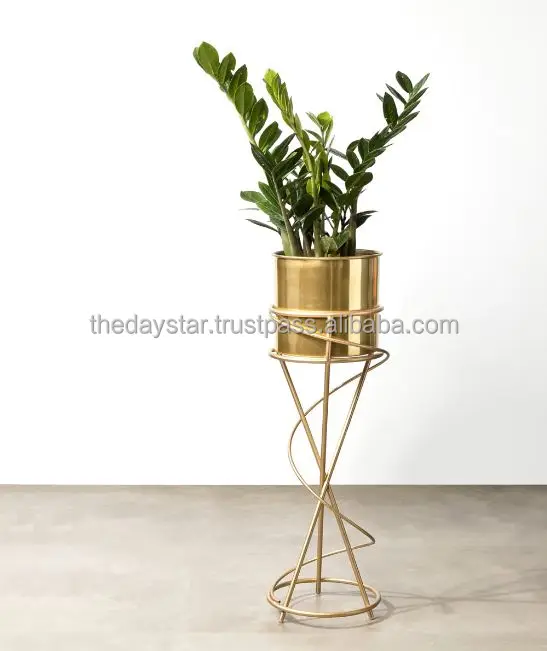 Customizable High Quality Metal Decorative Set 2 Black Gold Finish Indoor Outdoor Nursery Floor Racks Garden Pots Design