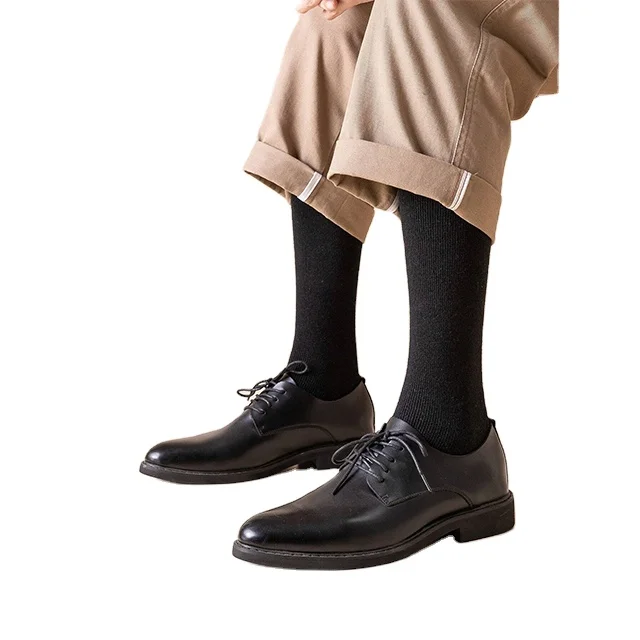 Wholesale Soccer Socks in Pakistan Anti Slip Customized Logo Football Soccer Socks self-heating, thermal Knee High Soccer Socks