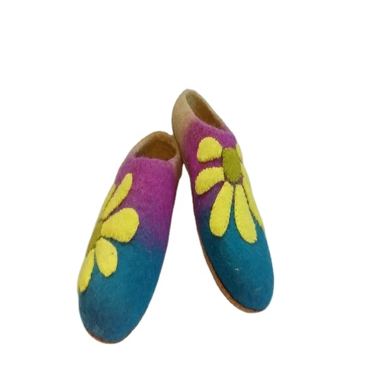 felt slipper