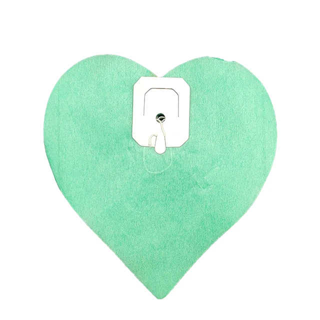 Heart shape of paper garland for wedding arch decoration