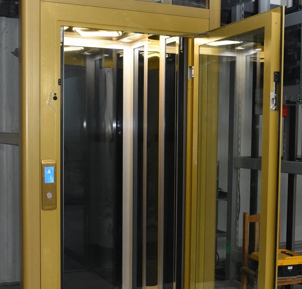 New Passenger Elevator High Quality Elevator Titanium Stainless Steel Commercial Passenger Elevator