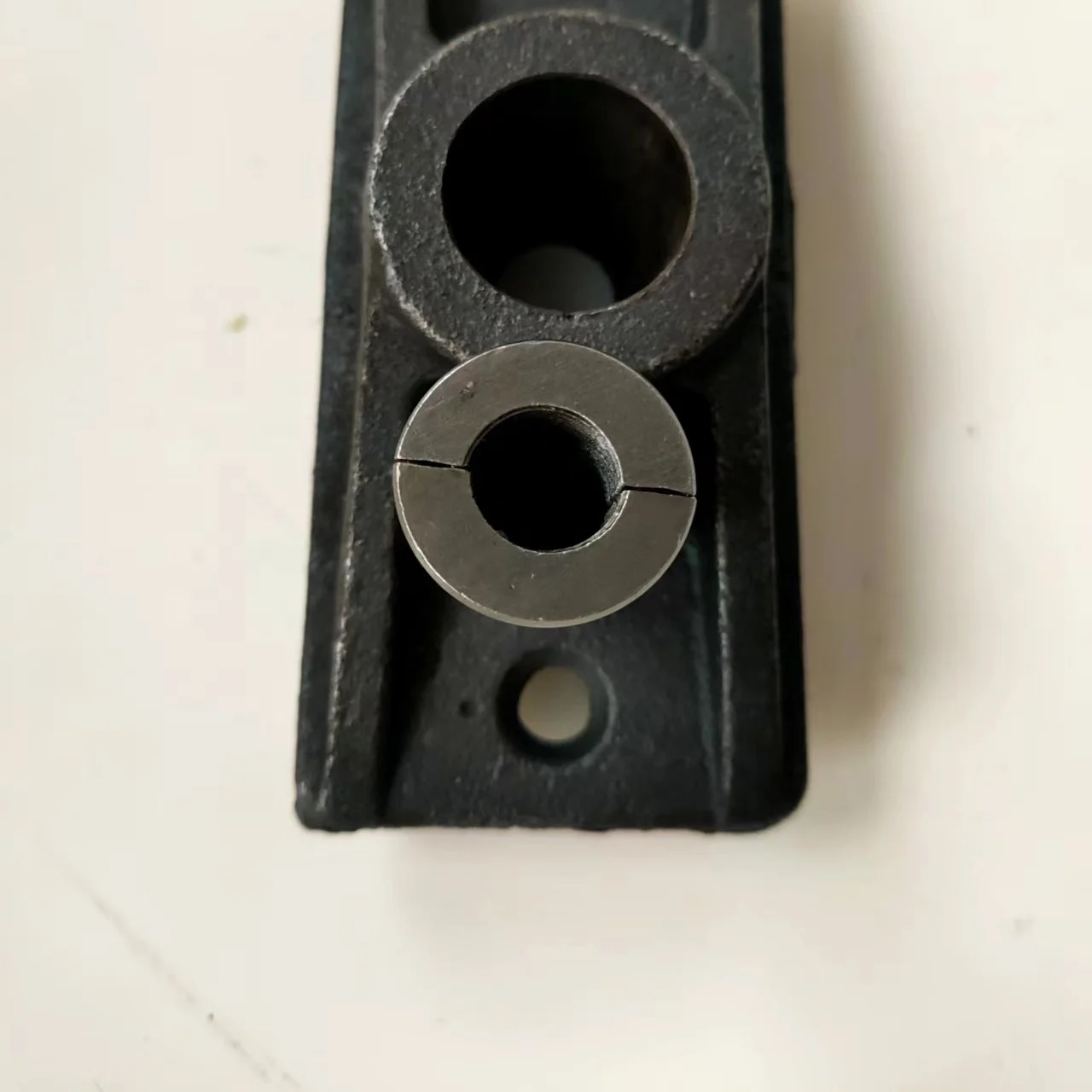 post-tensioned anchorage wedge anchor for unbonded strands