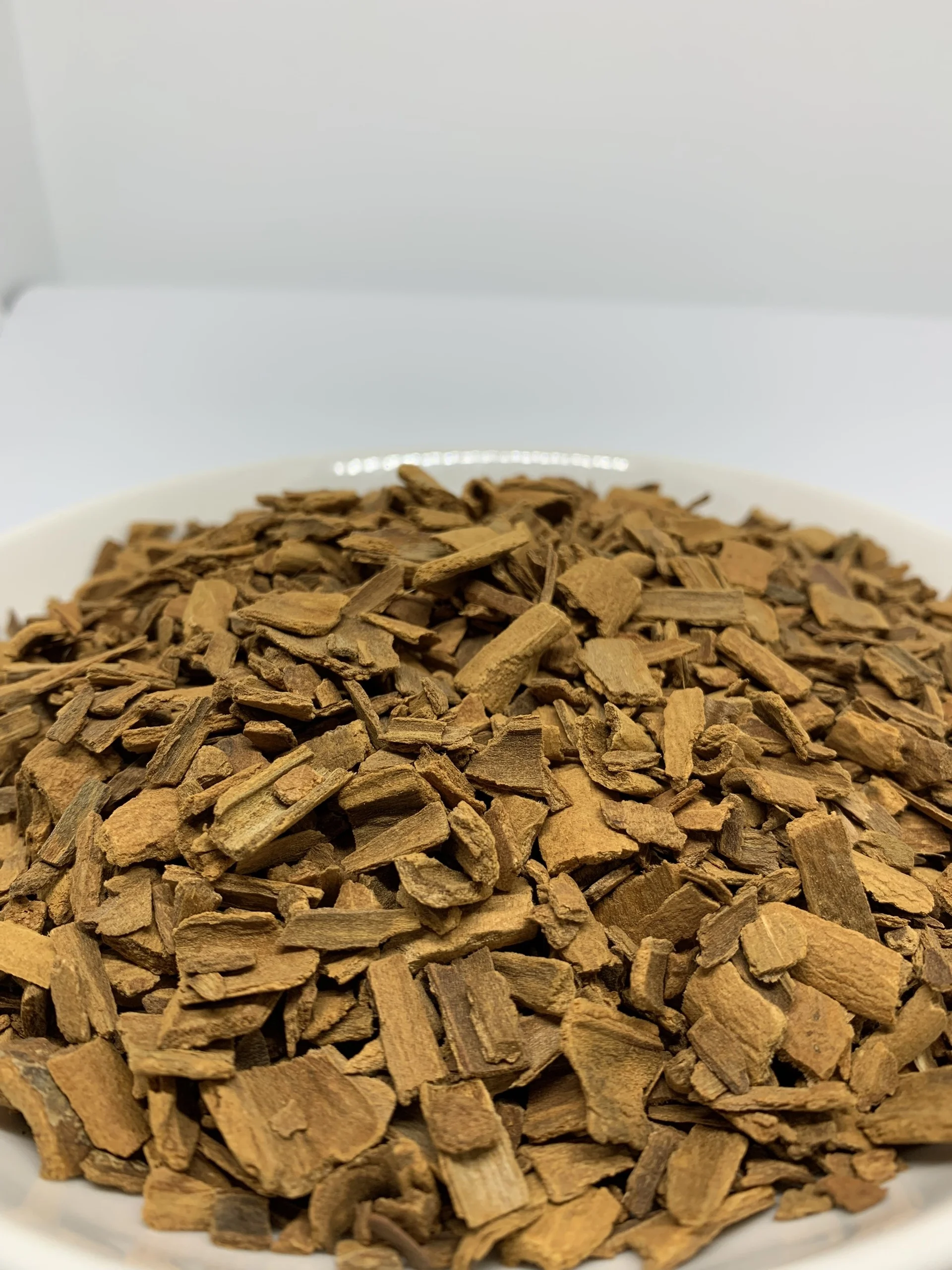 New season, wholesale price broken cinnamon / broken cassia cinnamon 2021