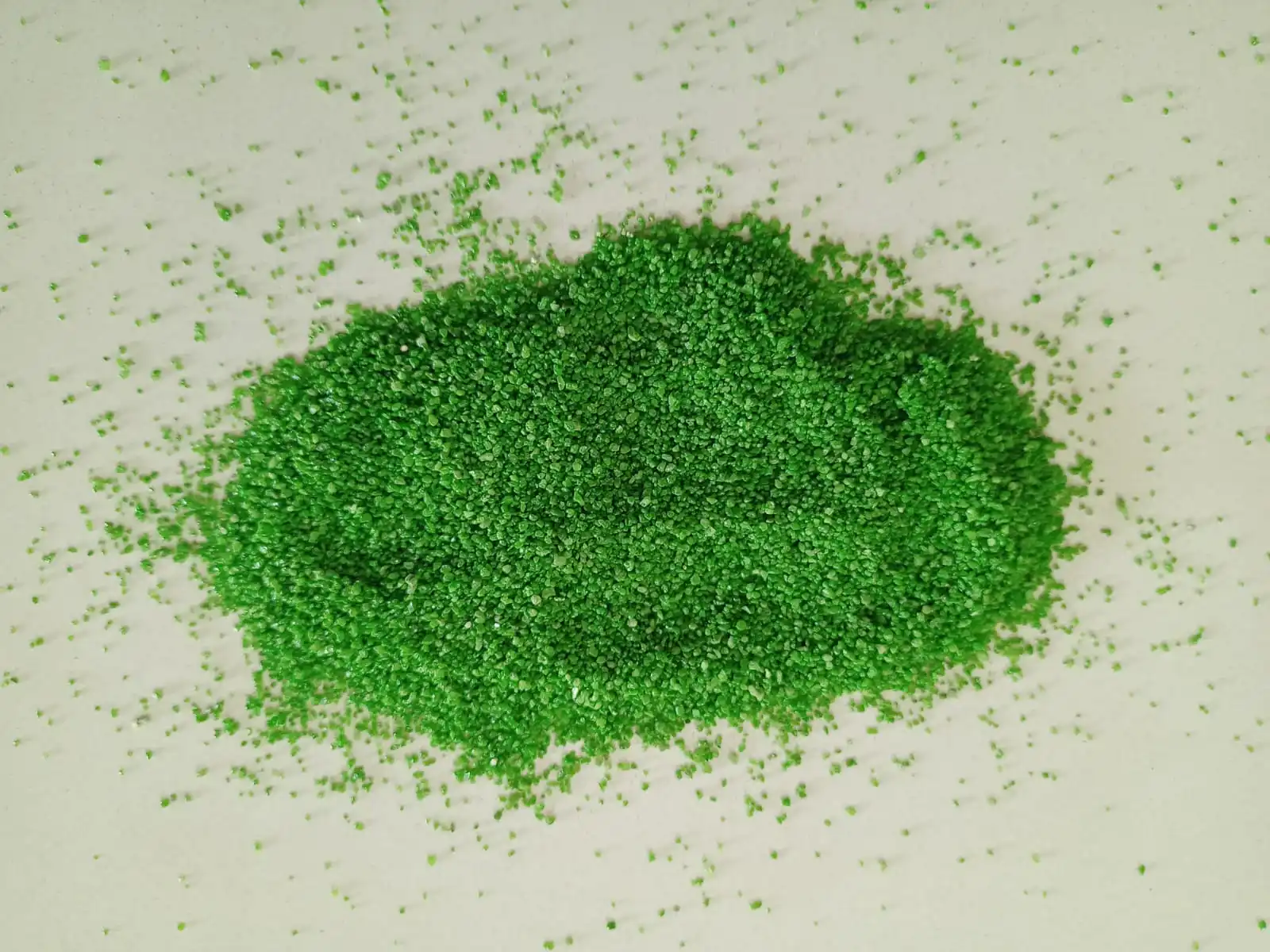 Diffrent color and different size silica quartz and marble coated sand with multicolor mixed granular sand price per ton