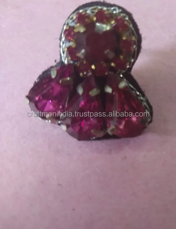 High quality brooch fashion accessories Latest Design For Women Fashion Brooches