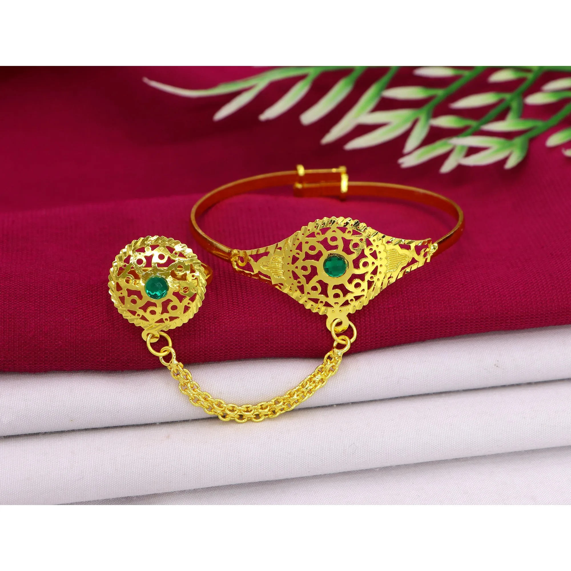 Dubai Indian Gold Plated Brass Material Jewelry Bracelet with Finger Ring Fashion Bangles for Women and Kids Baby Wholesale