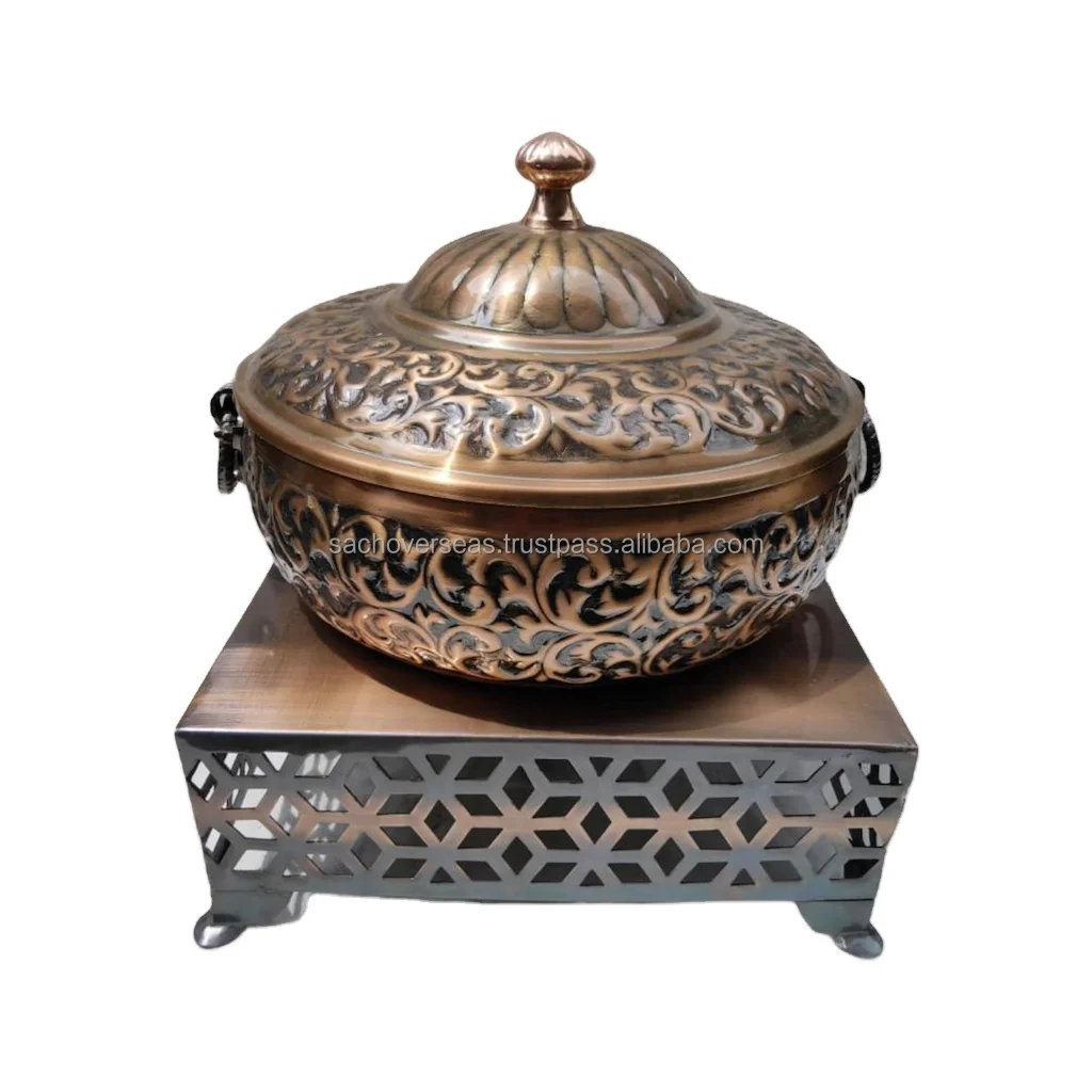Antique Embossed Design Metallic Brown Food Serving Dish Metal Food Warmer Buffet Chafing Dish For Sale Catering Equipment