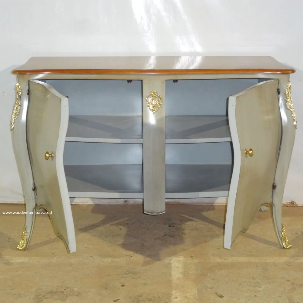 Деревянный буфет или сервант в французском стиле качестве кухонного шкафа предназначенного для мебели столовой