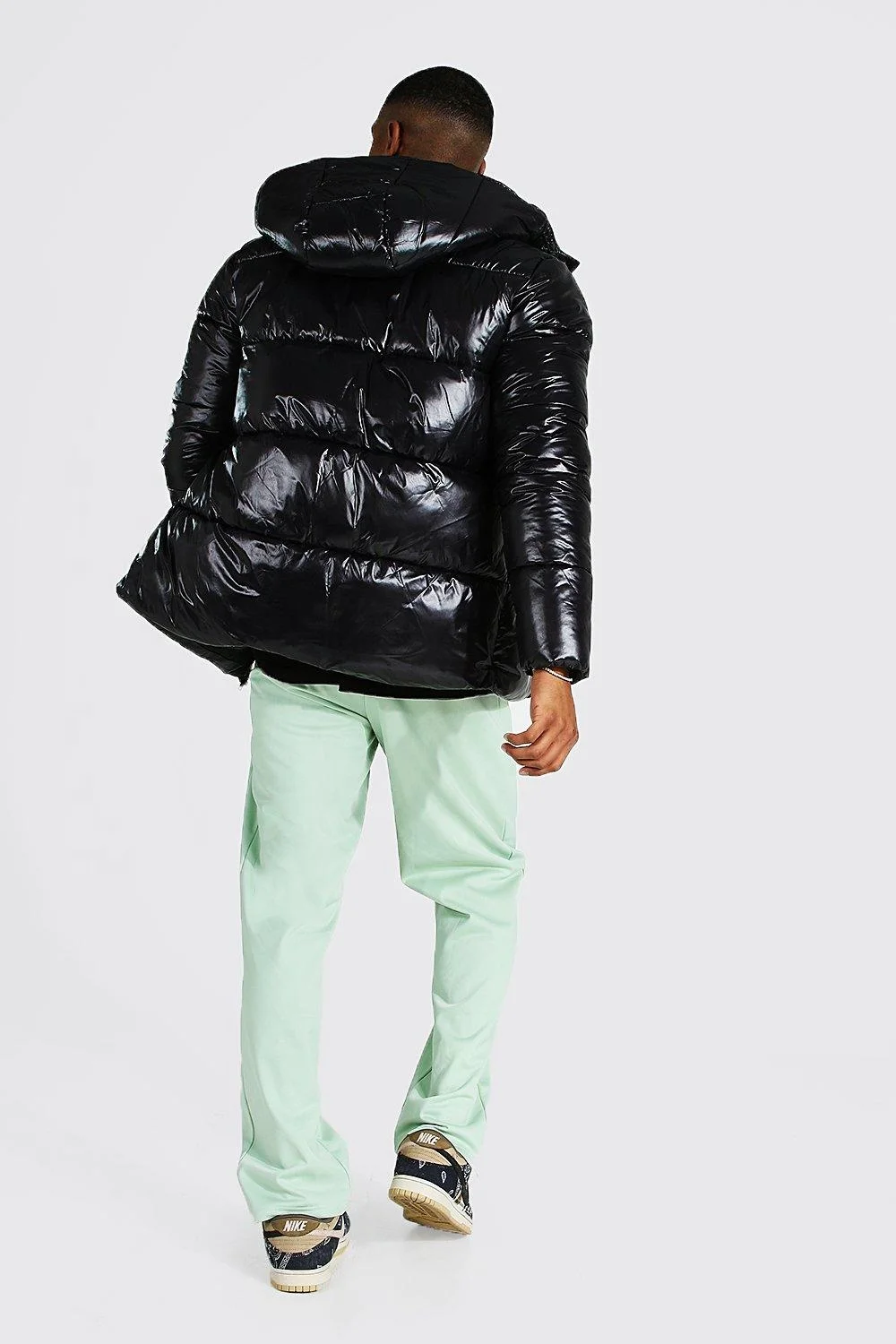 OEM Custom Printed Embroidered Mens Warm Coat Padded Puffer Bubble Winter Jacket / Down Goose Jackets Manufacturer