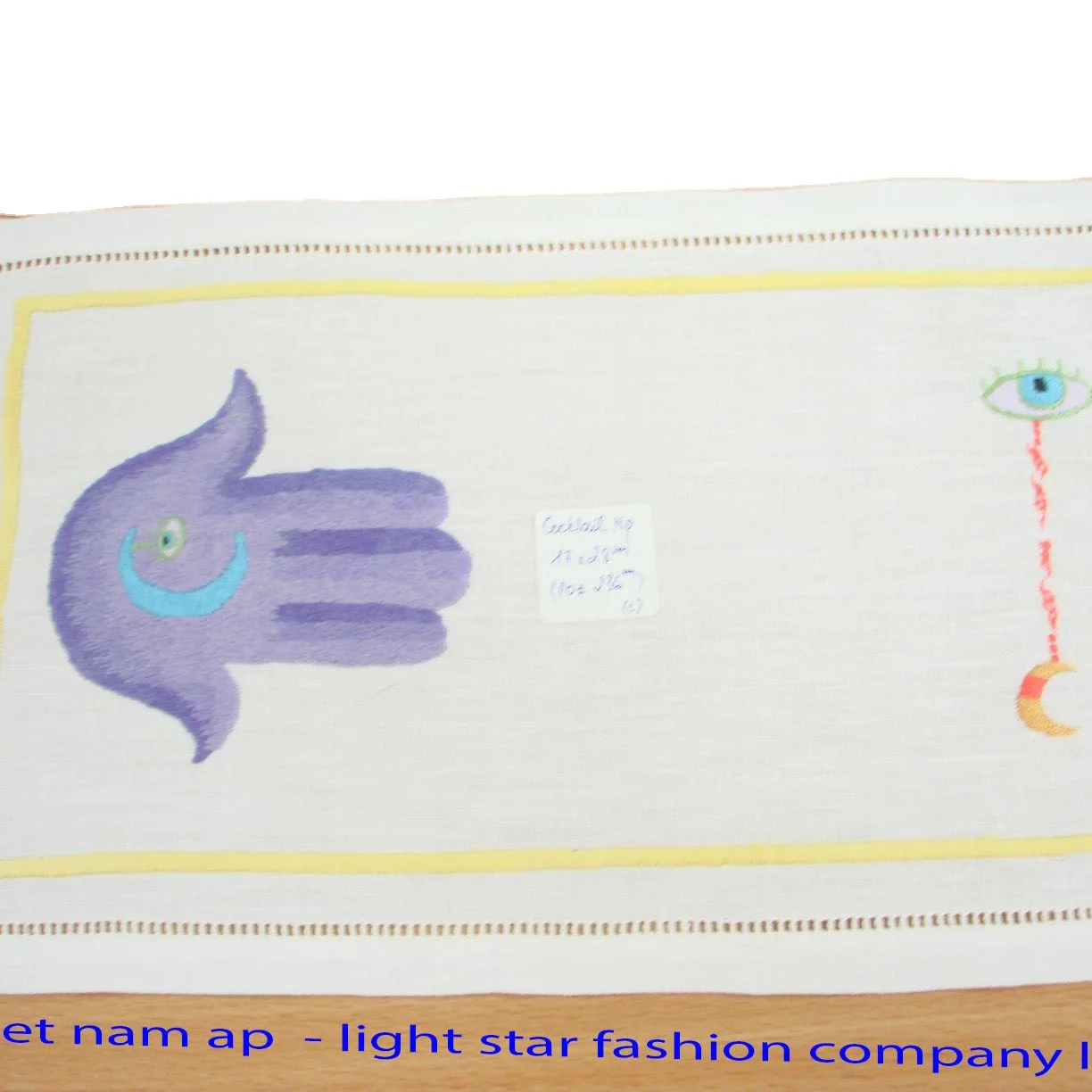 100% cotton   Hand  Embroidered Napkins for restaurant