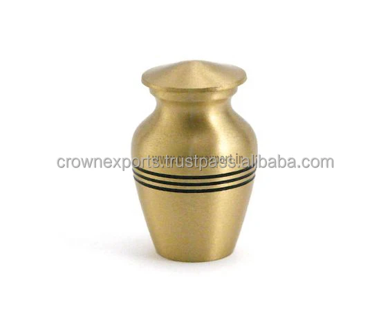 CE-URN-0266.jpg
