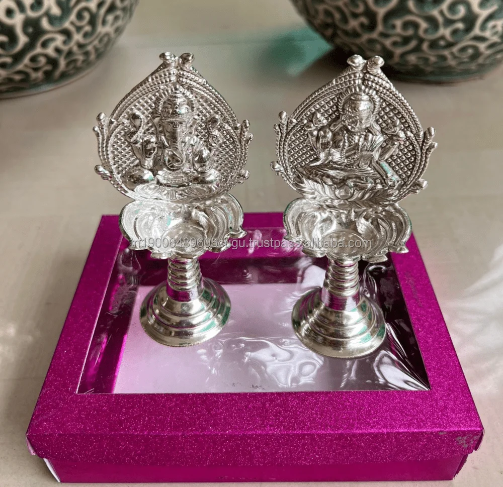 Laxmi/ Ganesha Pair Deepam Diwali Diyas Corporate Gift Wedding Return Gifts Festival Pooja Favor Home Decor Metal Oil Lamp Diya