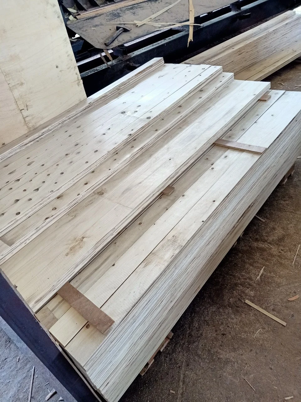 VietNam LVL plywood high quality LVL timber LVL bed slats