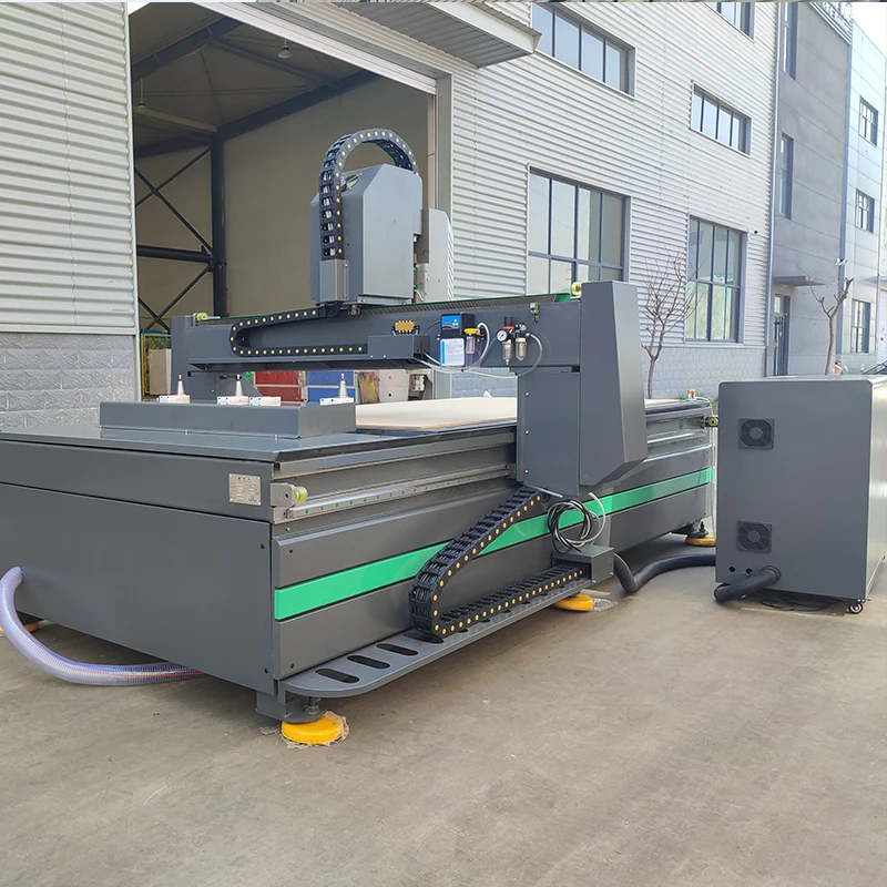 Xunke woodworking automatic tools change 2040 with changing tools 1200 x1200 cnc router machine