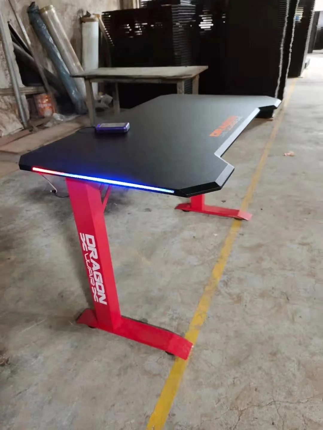 2021 New design best sell black color USB hub RGB multi colors remote control gaming pc game desk