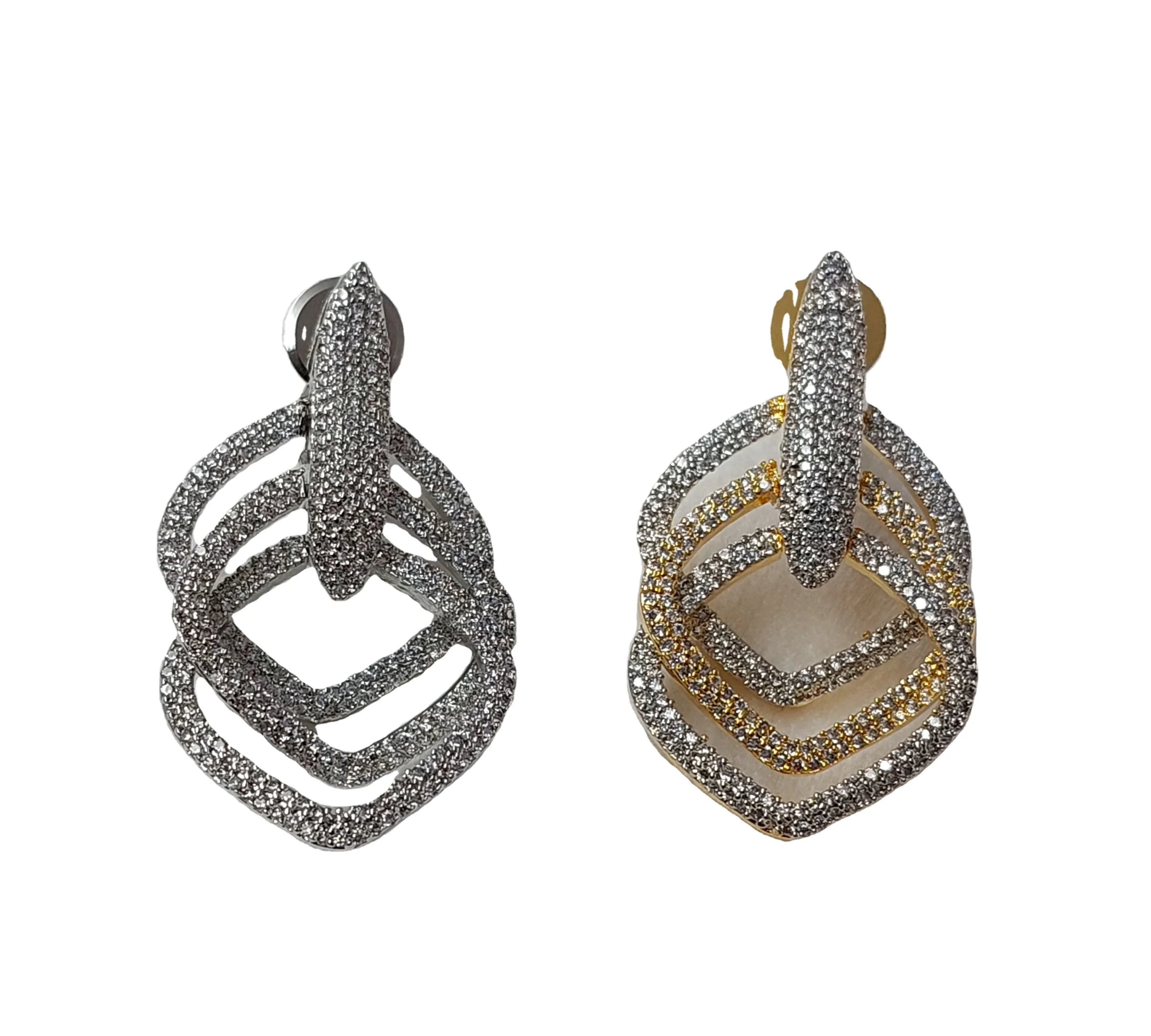 SMALL and LIGHT WEIGHT SILVER DUAL TONE EARRINGS FINISHED in AD BRASS BASE for WOMEN GIRLS FOE SIMPLE OCCASIONS