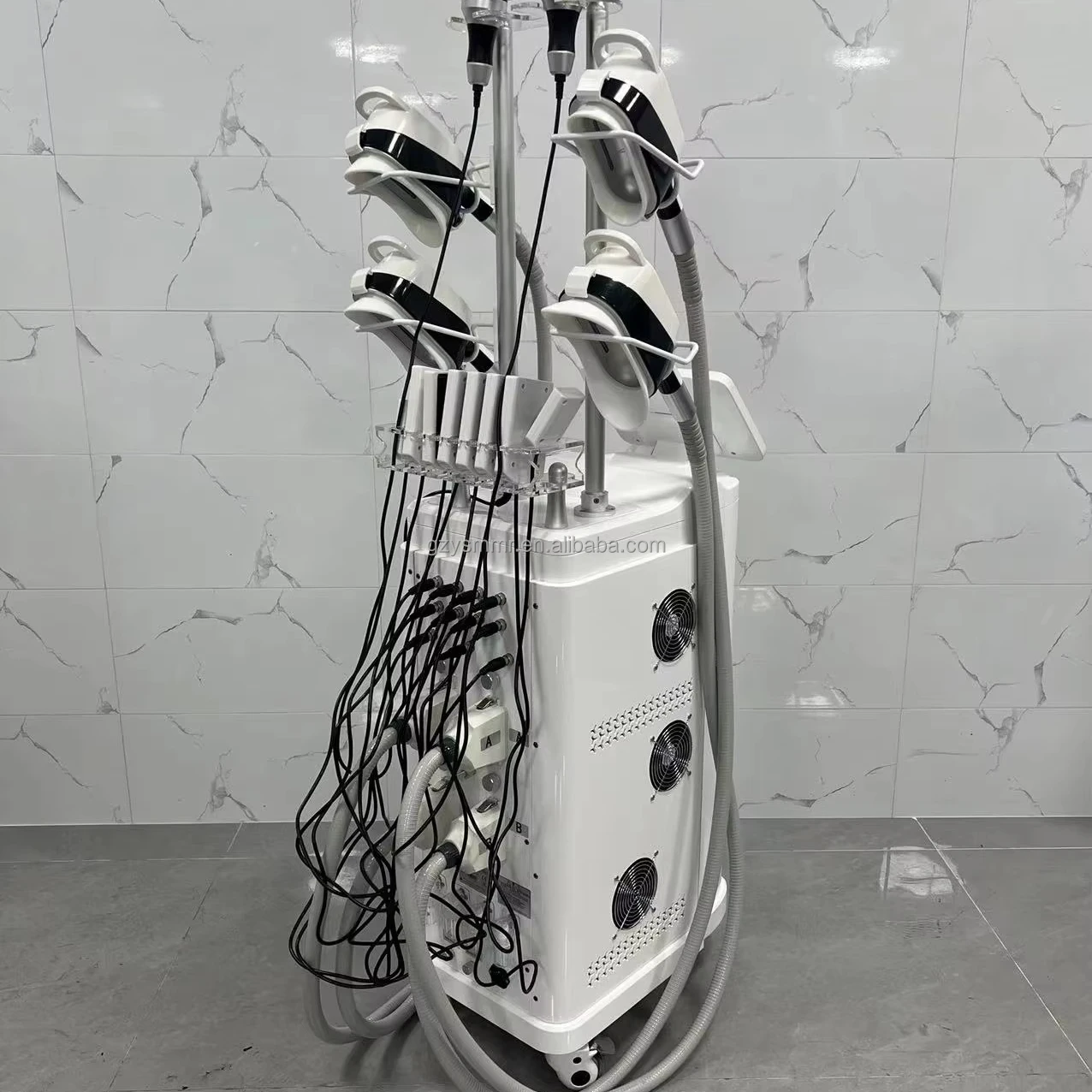 Hot Selling Professional 360 Degree Freezing Instrument Top Speed Skin Tightening Pigment Removal US/IT/ZA Customizable Logo