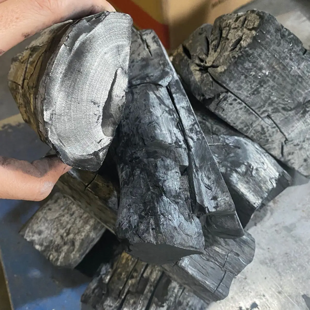 MAITIEW LAOS белый угольный бинчотан для японского барбекю с низким уровнем выбросов для поваров дешевая цена глобальный поставщик дешевая цена